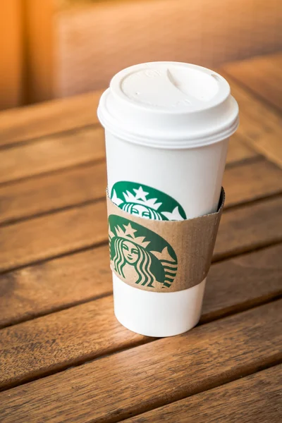 Krabi, Thailand - 18 juli 2015: Glas Starbuck Coffee mix — Stockfoto