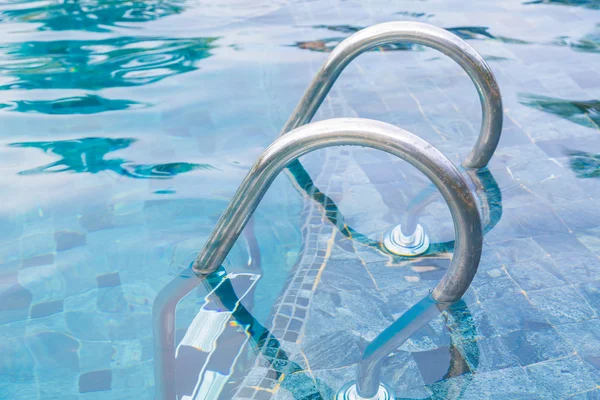 Swimming pool with stairs — Stock Photo, Image