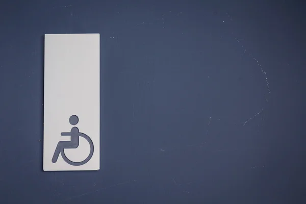 Toilettenschild für Rollstuhlfahrer — Stockfoto
