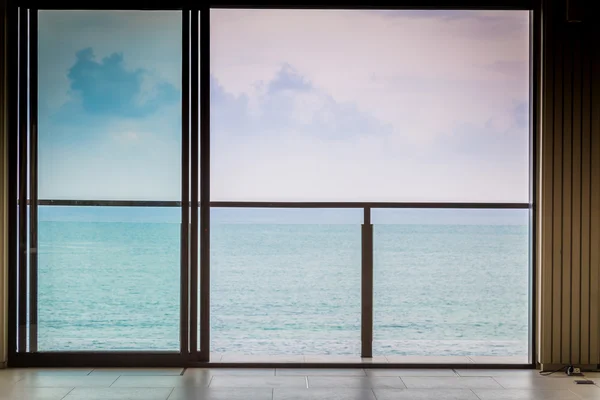 바다 전망 창 — 스톡 사진
