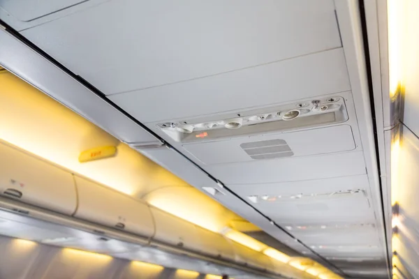 No smoking sign on airplane — Stock Photo, Image