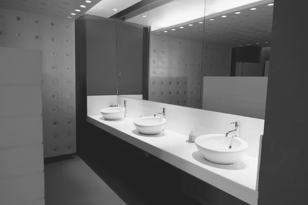 Mannen openbaar toilet — Stockfoto
