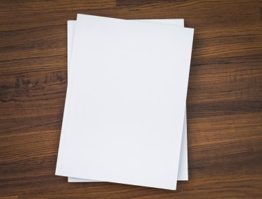 Boşlukları defter üzerinde ahşap