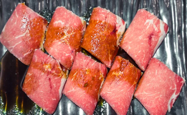 Fatias de carne de carne de churrasco — Fotografia de Stock