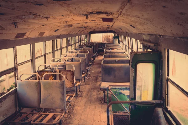 Интерьер старого автобуса — стоковое фото