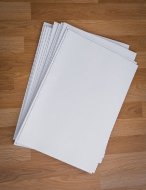 Gazete ile boş alanı kadar sahte