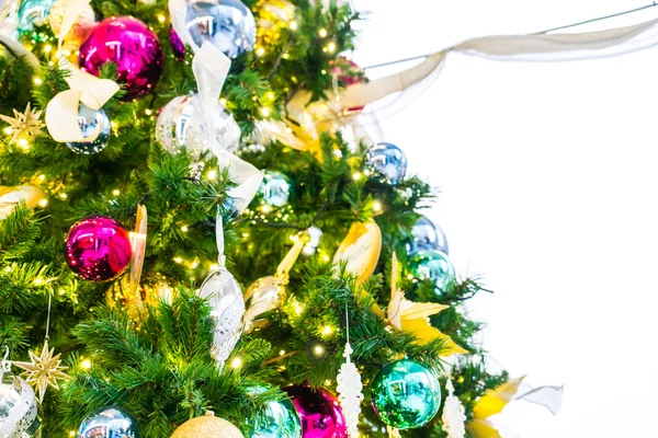 Träd med jul leksaker — Stockfoto