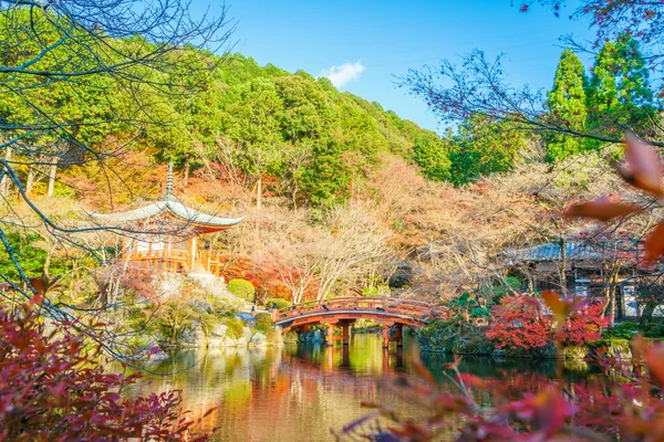 Templo de Daigo-ji en otoño, Kioto — Foto de Stock