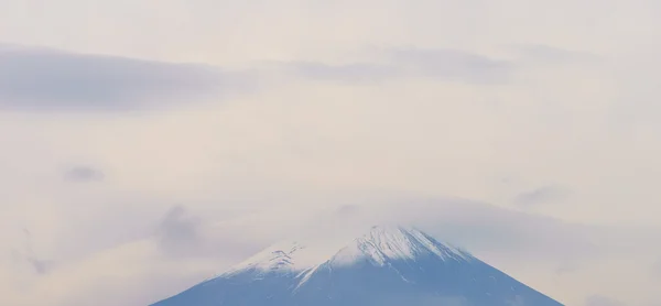 Mount Fuji i moln — Stockfoto