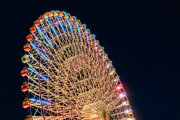 Roda gigante à noite — Fotografia de Stock