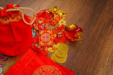 Çin Yeni Yıl Süslemeleri