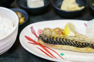 Saba teriyaki ızgara