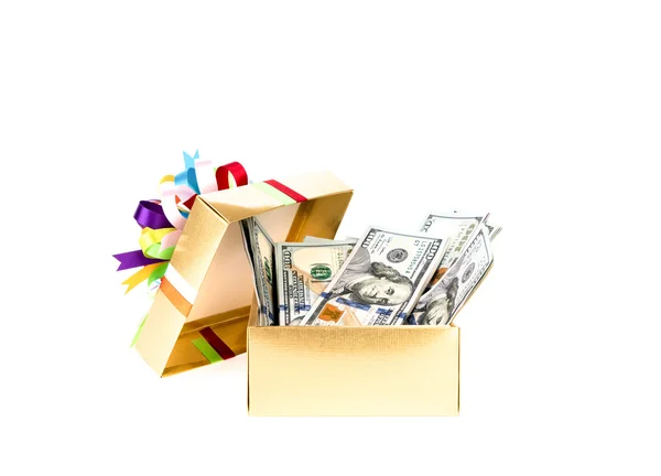 Notas de cem dólares em caixa de presente decorada . — Fotografia de Stock