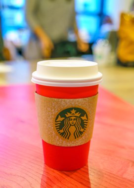 Tokyo, Japonya - 24 Kasım 2015. Starbucks kahve arka plan. 