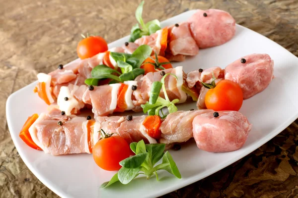 Espetos de carne misturados — Fotografia de Stock