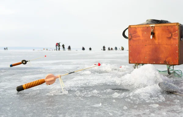 Pêche sur glace de l'hiver — Photo