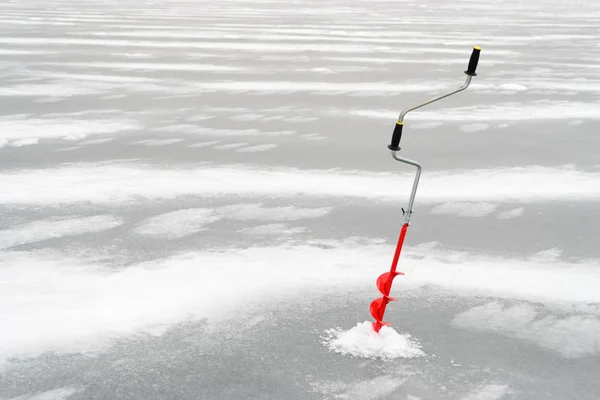 La pesca de hielo del invierno —  Fotos de Stock