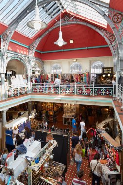 Alt Pazar Hall, Londra'da Camden Lock kapalı Pazar