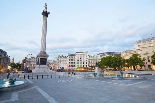 Töm Trafalgar square, tidig morgon i London — Stockfoto