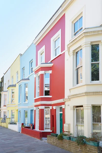 典型的なカラフルな家屋の外壁のロンドンで — ストック写真