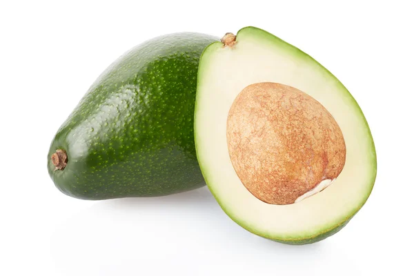 Avocado en sectie geïsoleerd op wit — Stockfoto