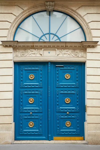 Porte bleue — Photo