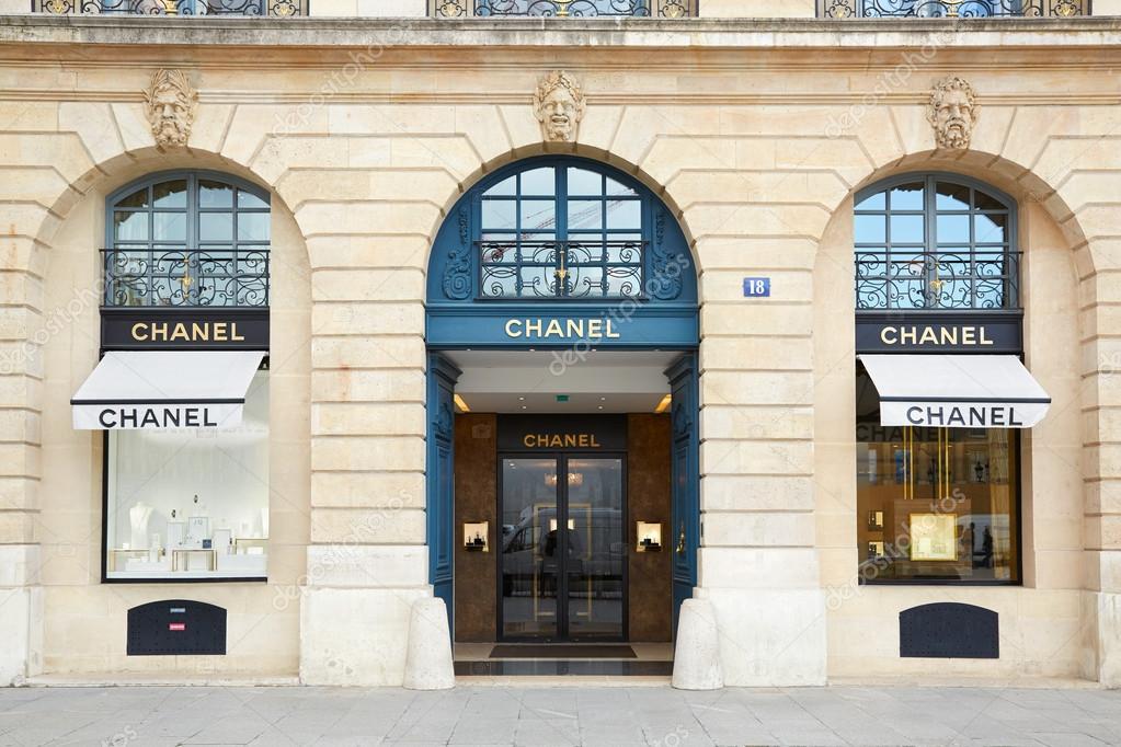 Paris - Avenue Montaigne: Chanel, The House of Chanel, more…