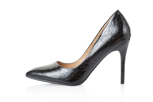 High heel black crocodile shoe on white, clipping path — 图库照片