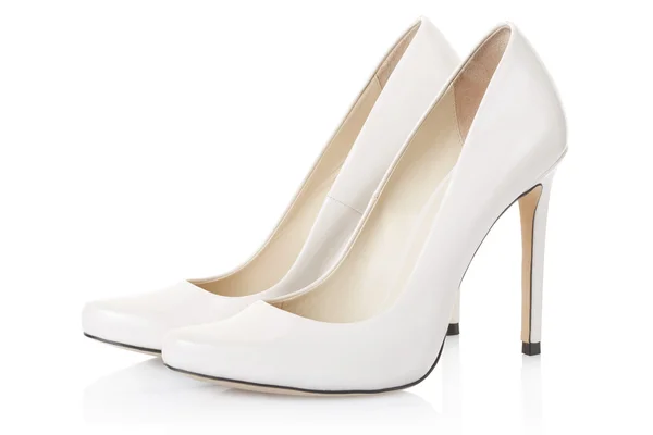 High heel white shoes pair on white, clipping path — Stock fotografie