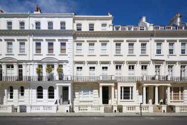 Londra, kensington ve chelsea cepheler beyaz lüks evler
