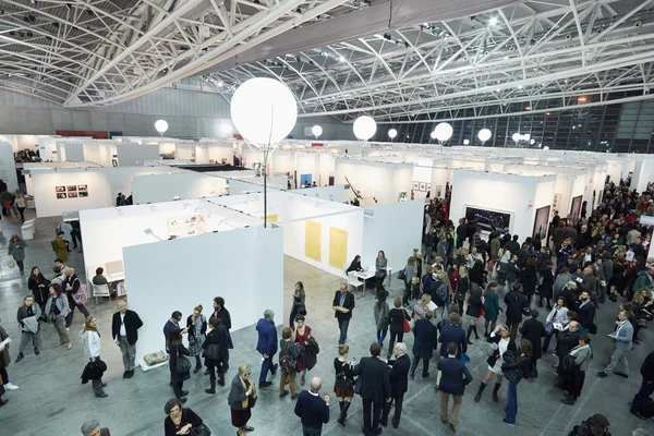 Artissima, contemporary art fair opening with people — 图库照片