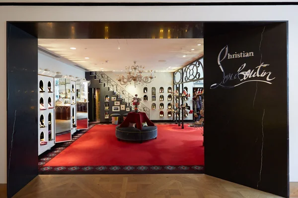Christian Louboutin shop in Selfridges department store in London — Stock Photo, Image