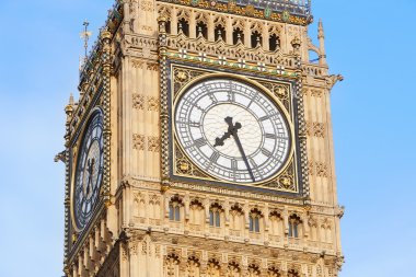 Büyük ben Londra'da, mavi gökyüzü kadar yakın