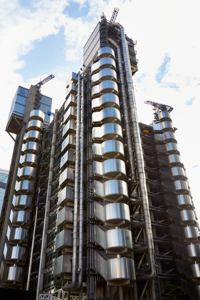 劳埃德在城市，在伦敦金融区的摩天大楼 — 图库照片