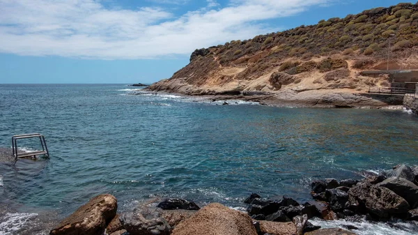 Bahía Natural Aislada Caleta Pequeño Complejo Costa Adeje Con Costa — Foto de Stock
