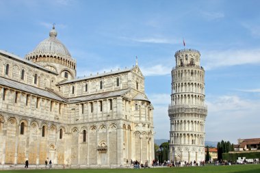 Katedral ve pisa Kulesi miracoli Meydanı - İtalya