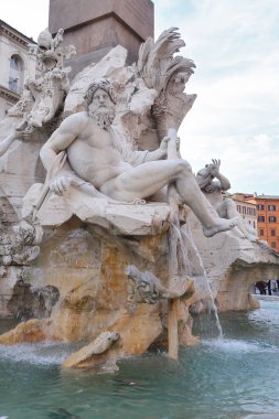 Piazza Navona, Roma'nın en ünlü meydanlarından biridir