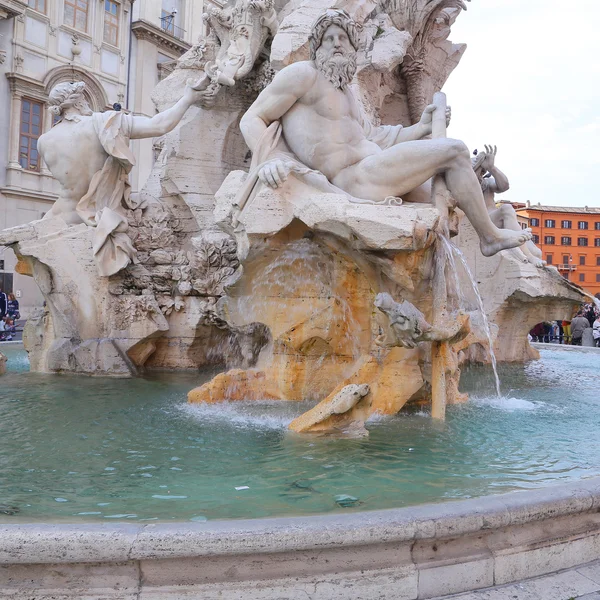 纳沃纳广场是罗马的最著名的广场之一 — 图库照片