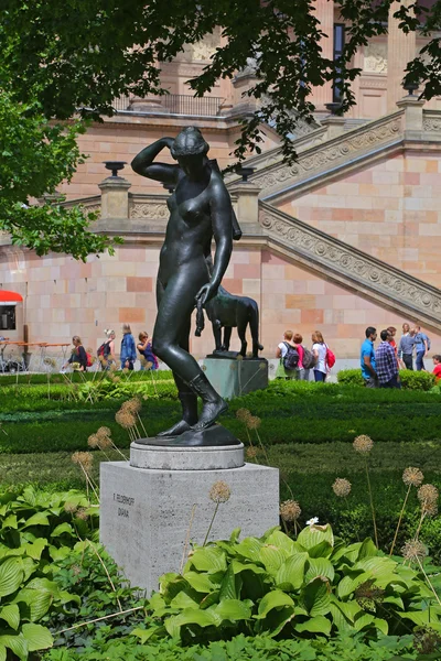 Isla de los Museos que incluye Alte Nationalgalerie (Galería Nacional Vieja ) —  Fotos de Stock