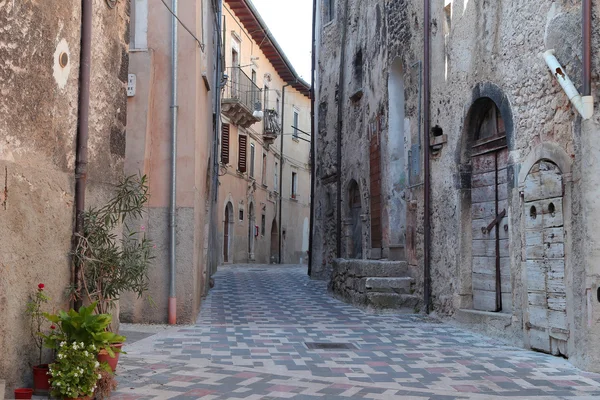 Görünüm antik şehrin - Corfinio, L'Aquila, Abruzzo, İtalya — Stok fotoğraf