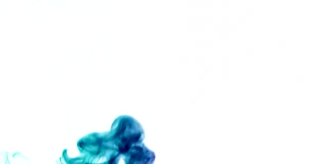 Turquoise and purple smoke — Stock Video