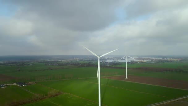 Yeşil Alanlarda Rüzgar Türbinleri Arnhem Gelderland Hollanda — Stok video