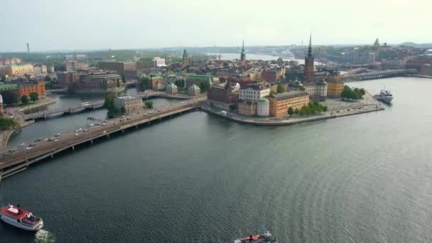 Gamla Stan Byggnader Och Bro Stockholm Sverige — Stockvideo