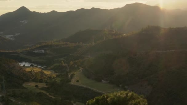 山谷中的村庄和道路 Rhonde Andalusia 西班牙 — 图库视频影像
