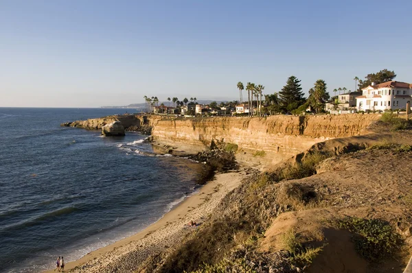 San Diego kayalıklarla