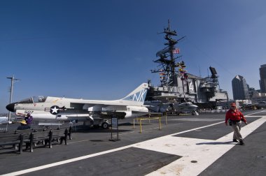 Özellikle de savaş uçaklarının 