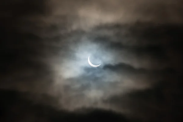 Eclipse solar, março de 2015 em Staffordshire, Inglaterra . — Fotografia de Stock