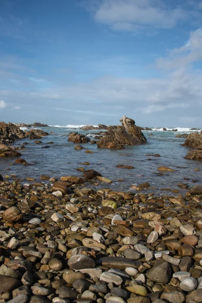 A sziklás strand: Cape Agulhas, Dél-afrikai Köztársaság — Stock Fotó