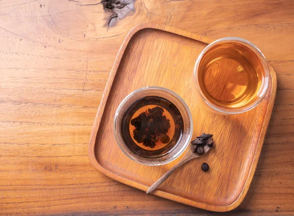 Cascara Tea Glass Cup Natural Teak Wood Table Background Top — Stock Photo, Image
