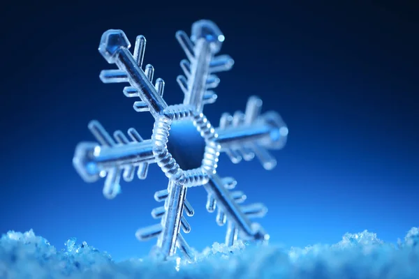 Tiszta Hópehely Kristály Szikrázó Hóban Hideg Vagy Téli Időszámítás — Stock Fotó